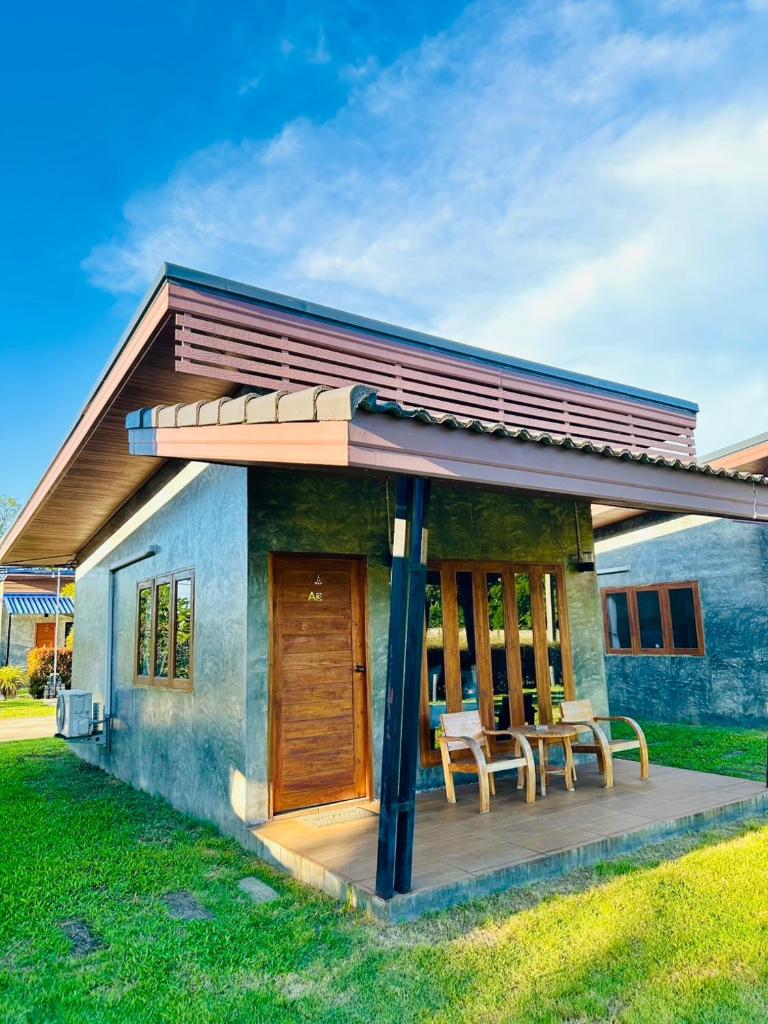 The Loft Baannaisuan Room Type - Deluxe King Room