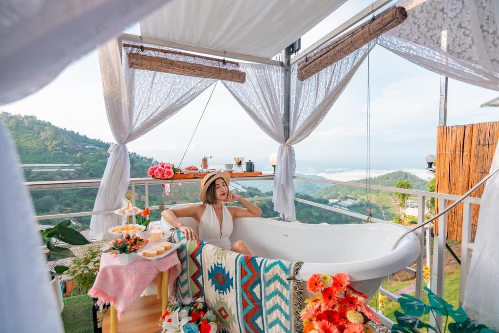 Chom Khao camping ชมเขา แคมป์ปิ้ง, Chiang Mai