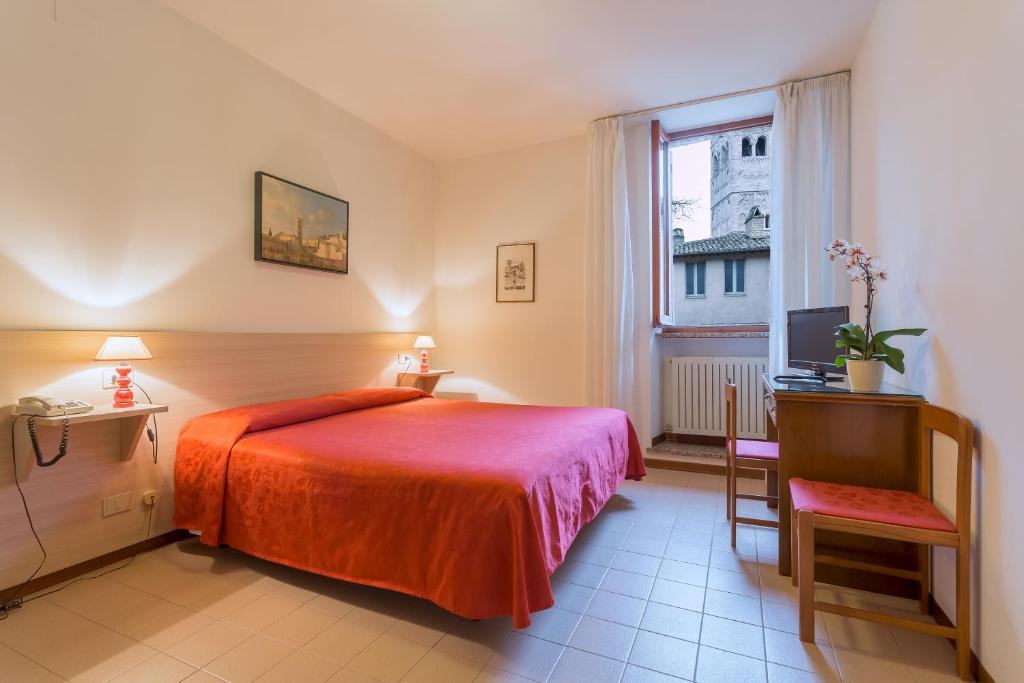 Rooms of Hotel San Rufino