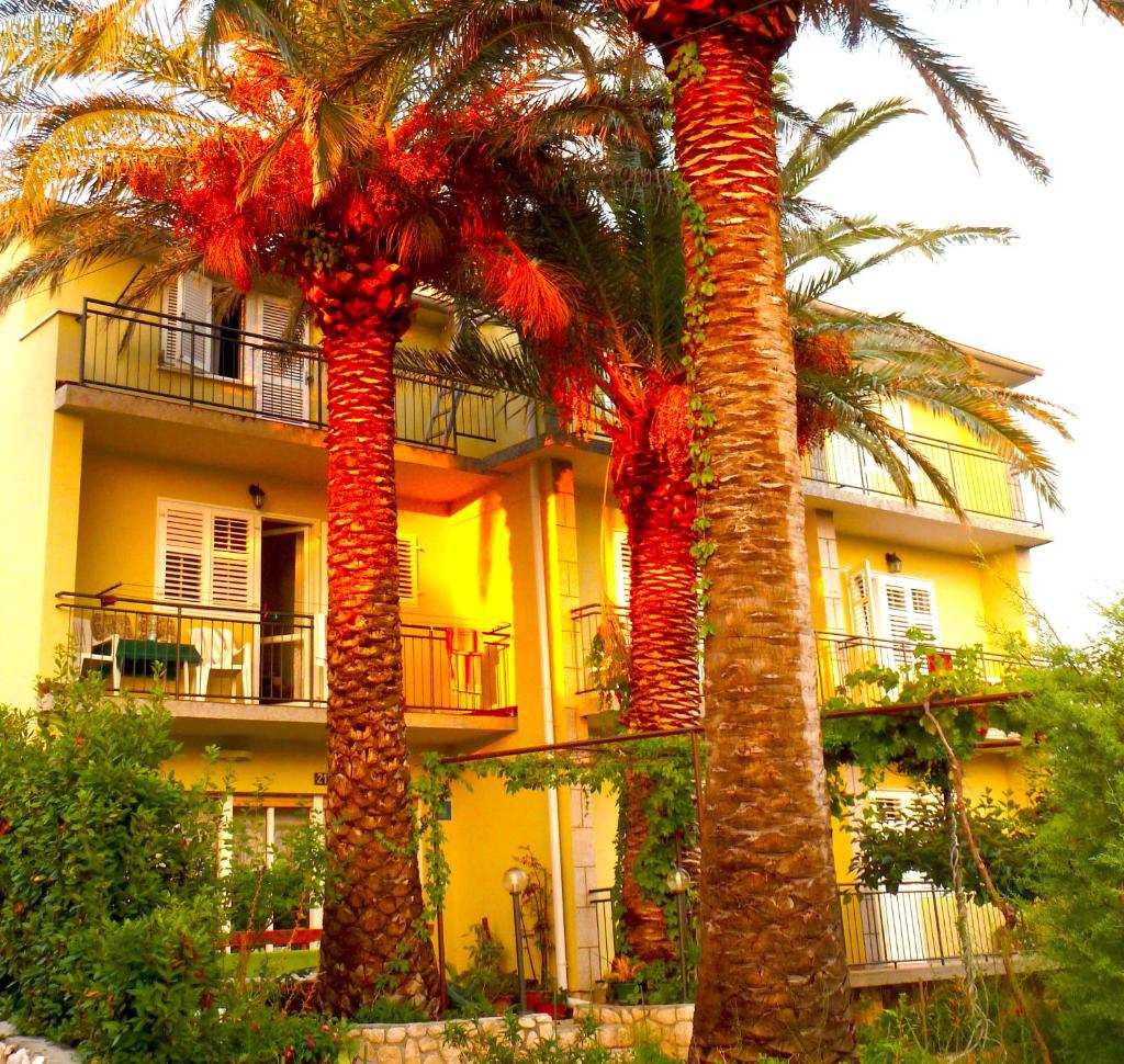 House Rozi
