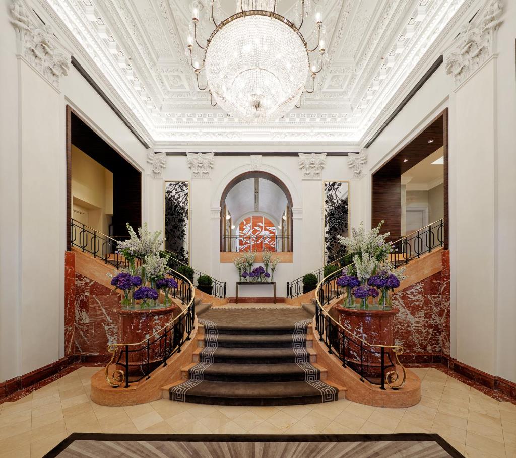 The Peninsula New York image