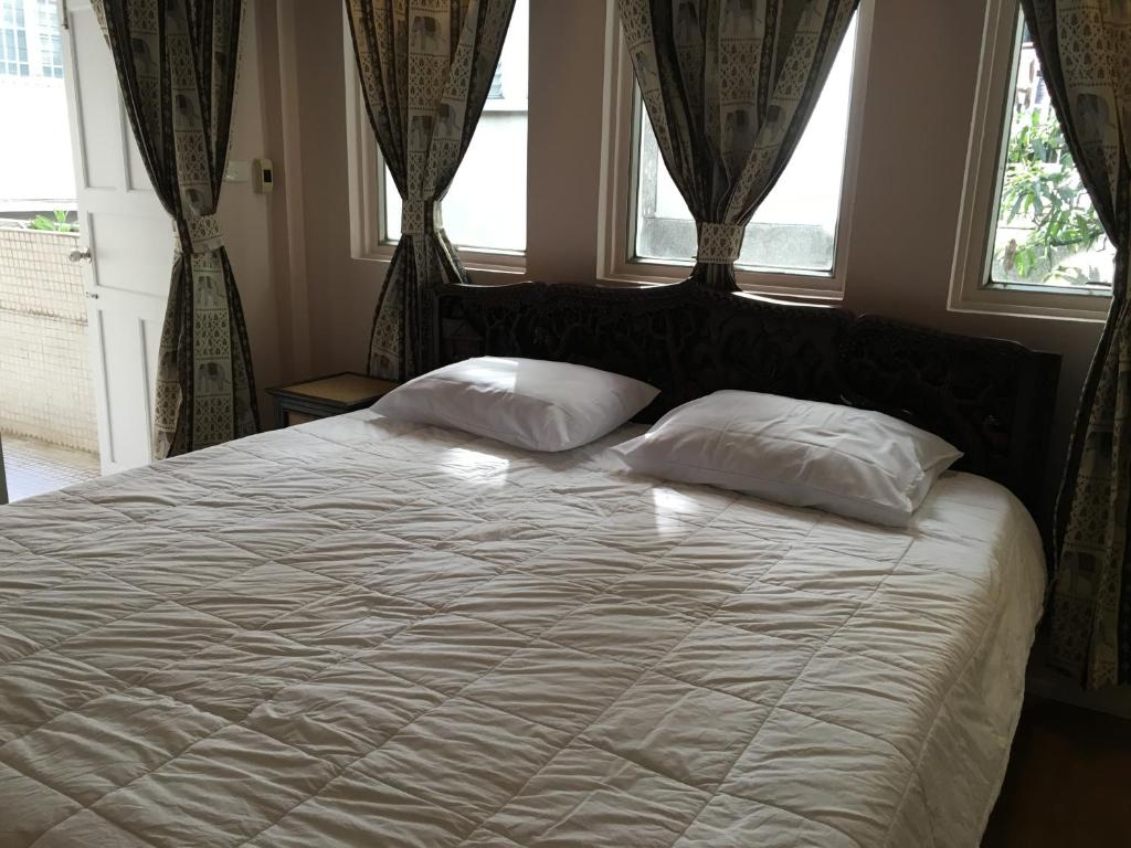 Двухместный (Номер Делюкс с кроватью размера «king-size»), The Grand Palace Hostel