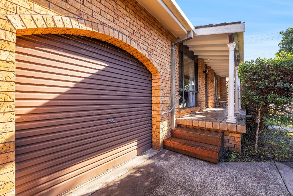Annies Place 130 Gordon Young Drive SWR