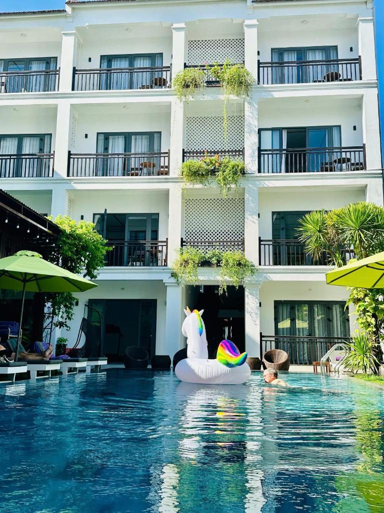 Golden Pearl Hoi An Hotel