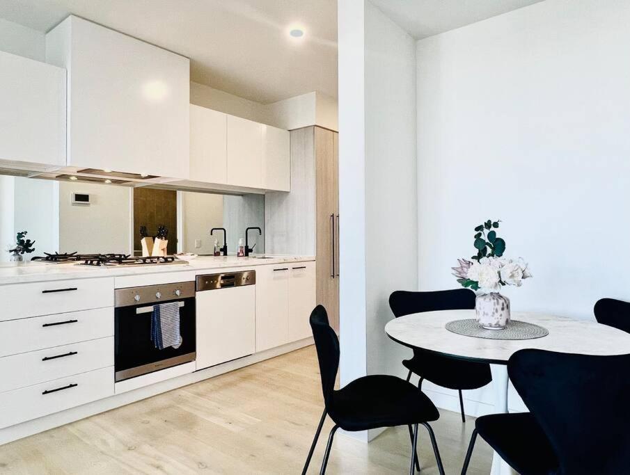 Cityline Serenity 2BR in Monash photo 2