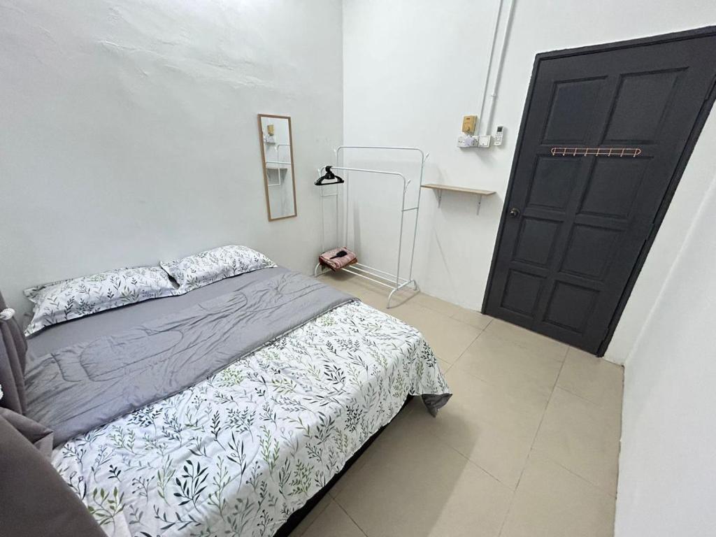 Homestay Budget Kota Tinggi, Kota Tinggi