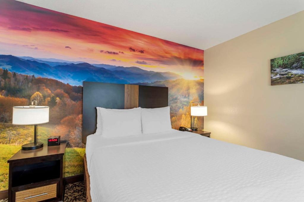 LeConte Hotel & Convention Center, Ascend Hotel Collection image