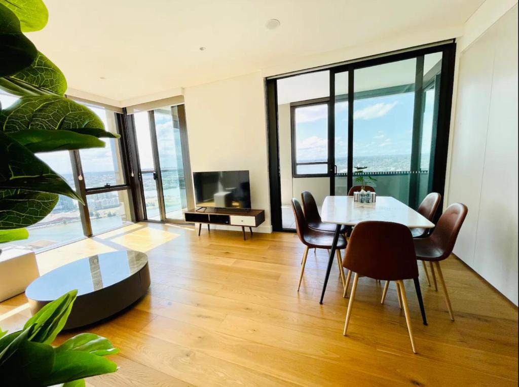 Brand New Waterview family residence 3 bedrooms photo 1