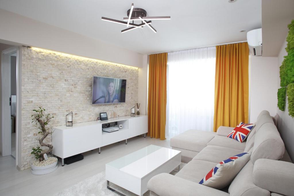 Smart Concept Living - Piata Muncii - Tap to explore photos