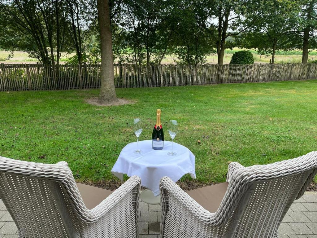 Boutique hotel-restaurant De Lindehoeve photo 4