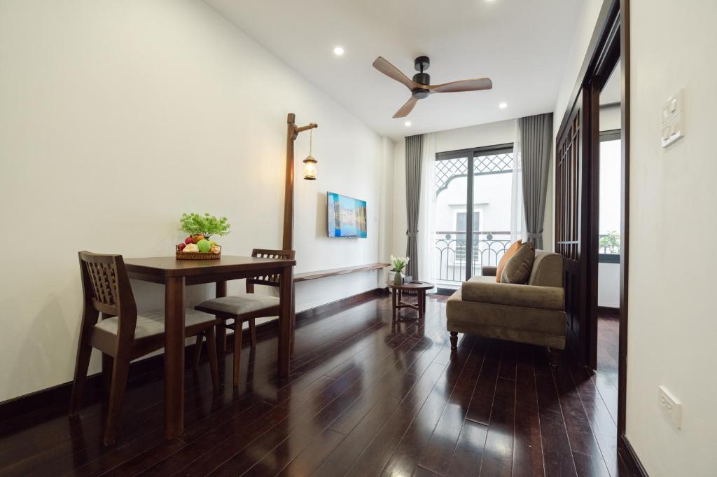 FLESTA Liễu Giai Serviced Apartment & Hotel