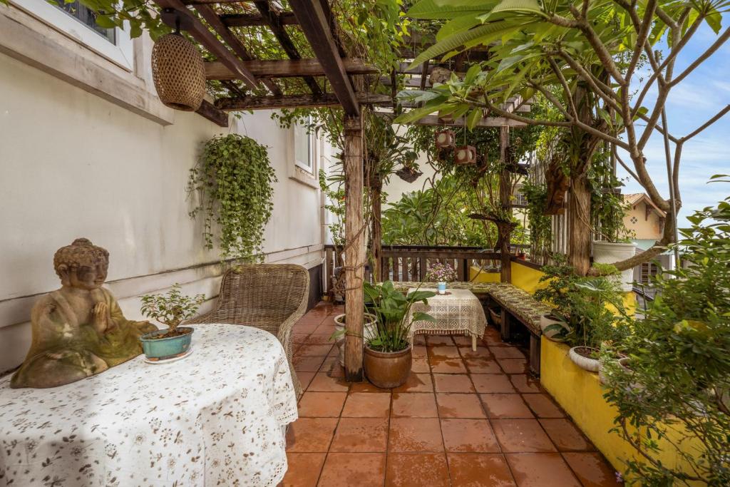 Pergola Apartment Danang Beach