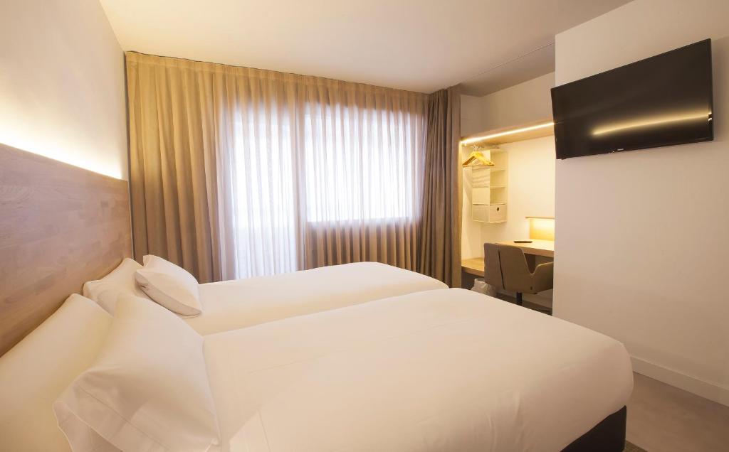 Hotel A Pamplona photo 1