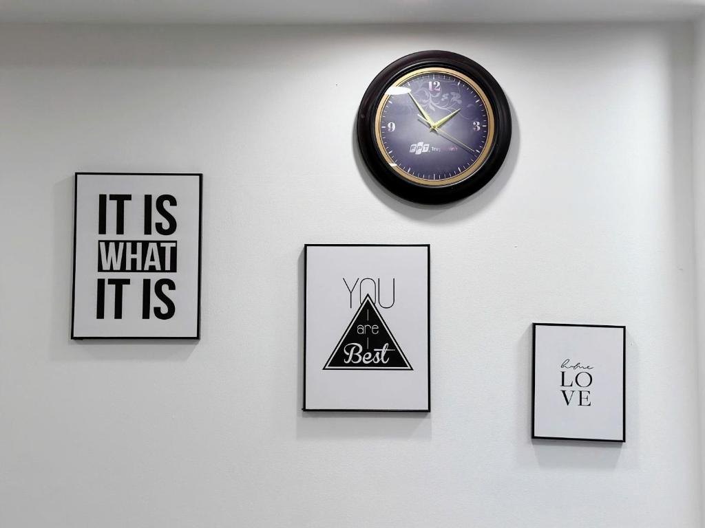 Golden Sun 3 Apartment