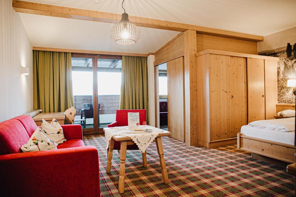 Familiengut Hotel Burgstaller Room Type - Quadruple Room