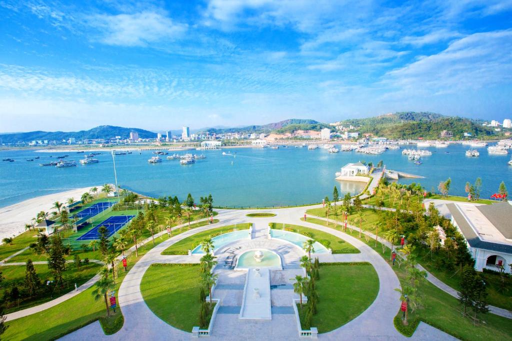 Vinpearl Ha Long Bay Resort