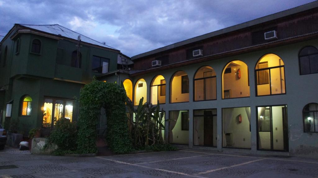 Hotel Cordillera photo 1