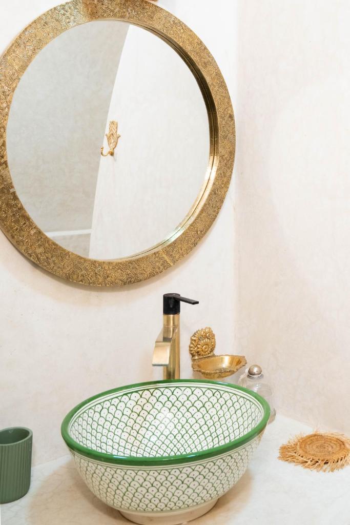 Riad Eden Dorient - Tap to explore photos