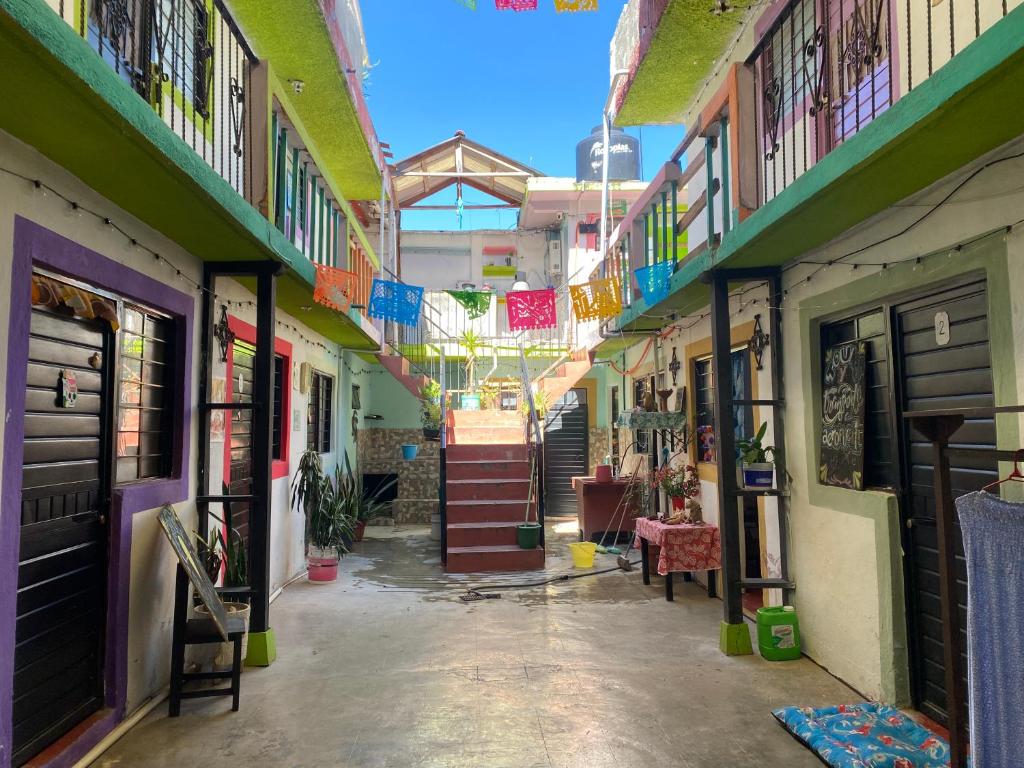 Casa de los colores San cris - Tap to explore photos