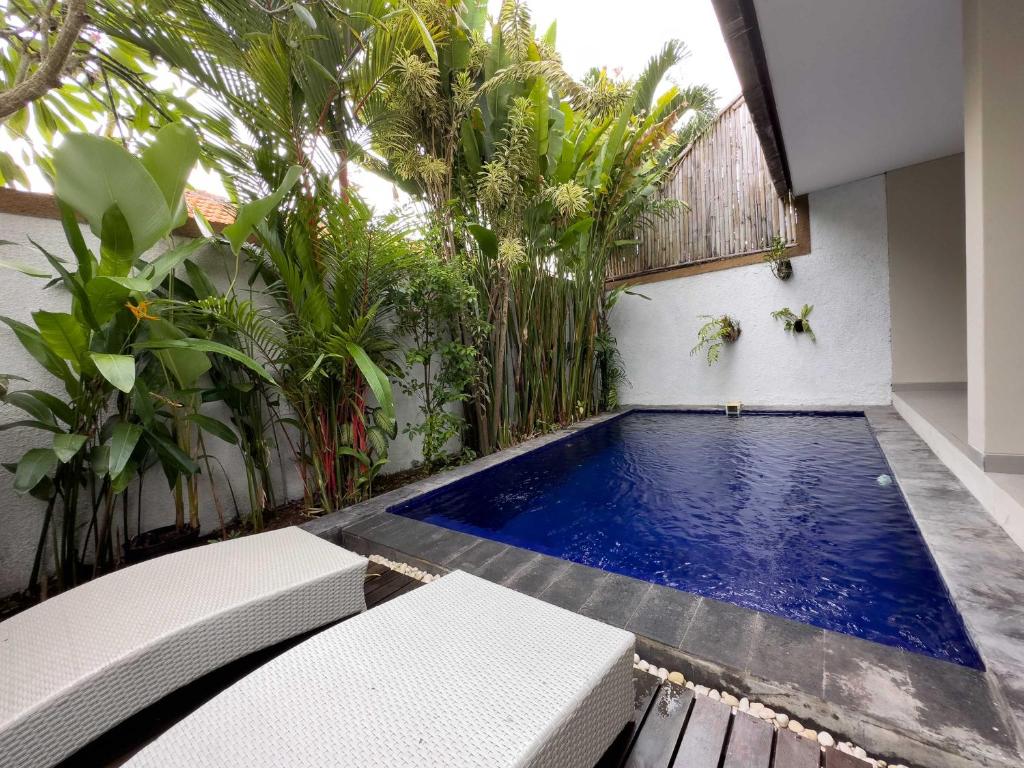 Beautiful 2 Bedroom Villa with pool in Canggu photo 2