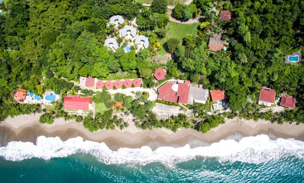 Tango Mar Beachfront Boutique Hotel & Villas photo 2