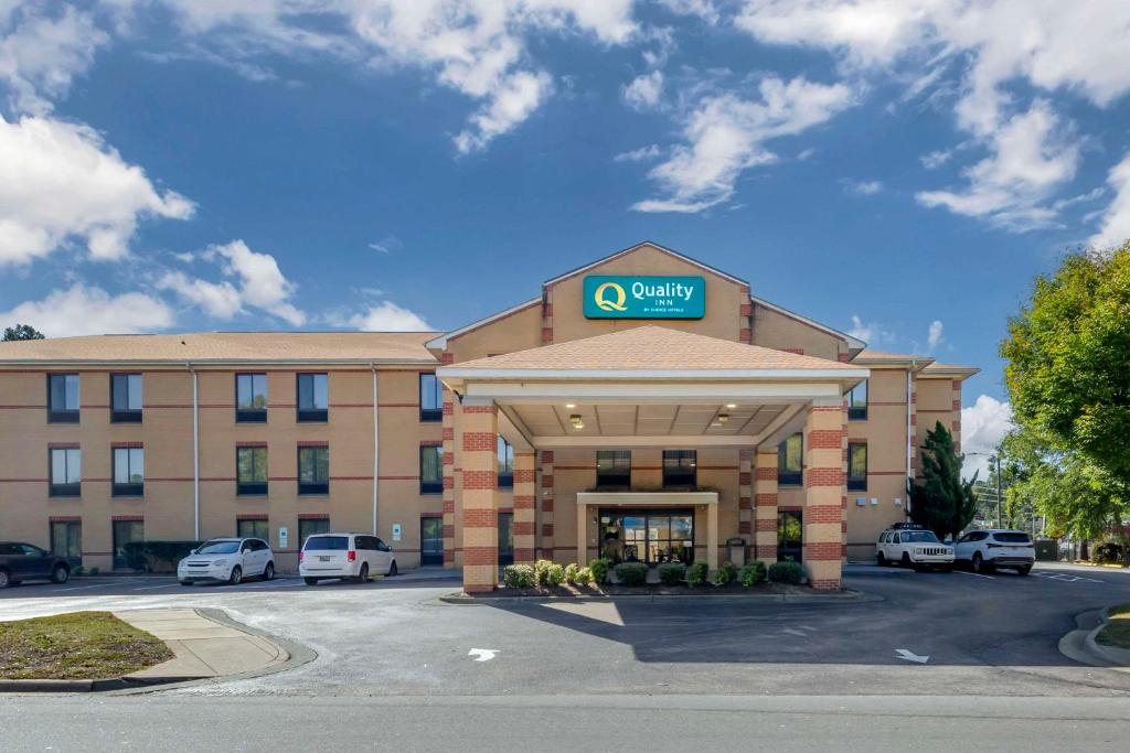 Quality Inn Raleigh Downtown image