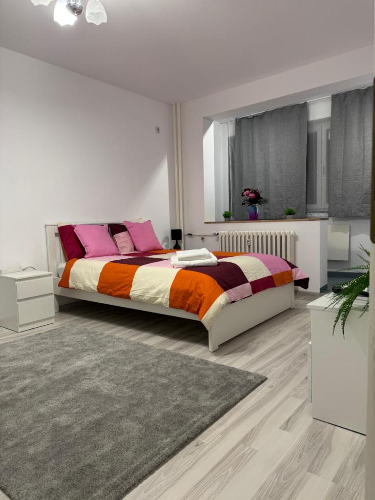 TITAN PARK Studio, Bucharest