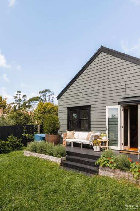 The Waratah House close to town center photo 3