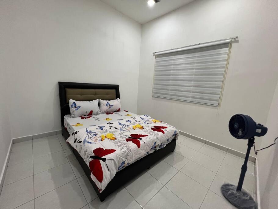 Rumah Cemara - Near KLIA & Sepang F1 Circuit - Tap to explore photos