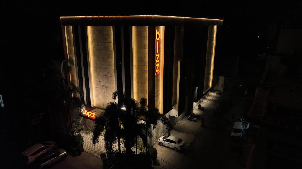 Bizz The Hotel photo 1