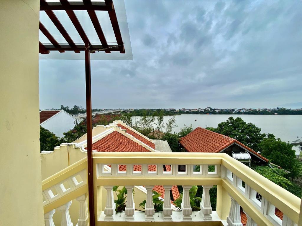 Villa Orchid Garden Riverside