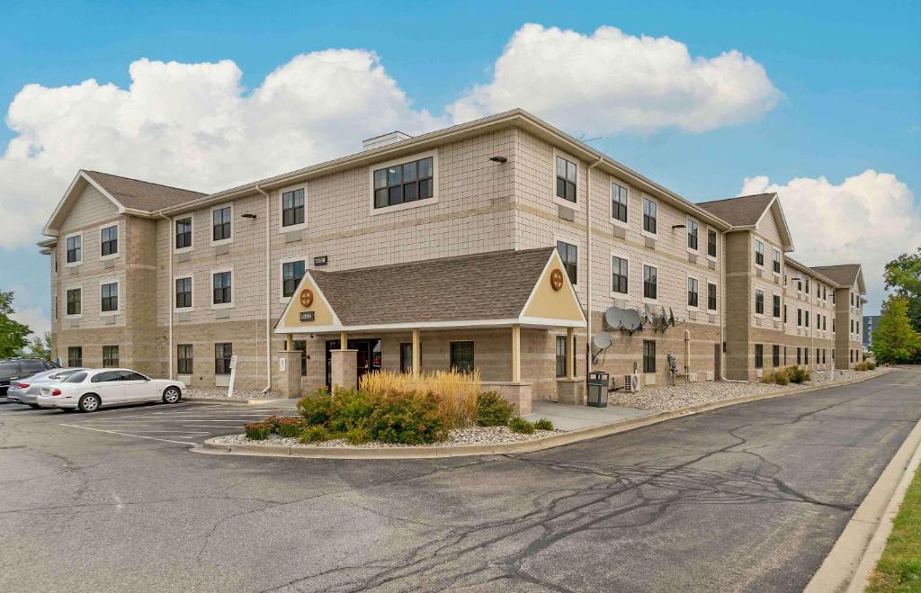 Extended Stay America Suites Detroit Madison Heights image