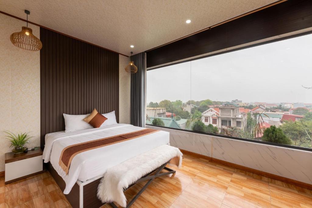 TAM COC SUNSHINE HOTEL