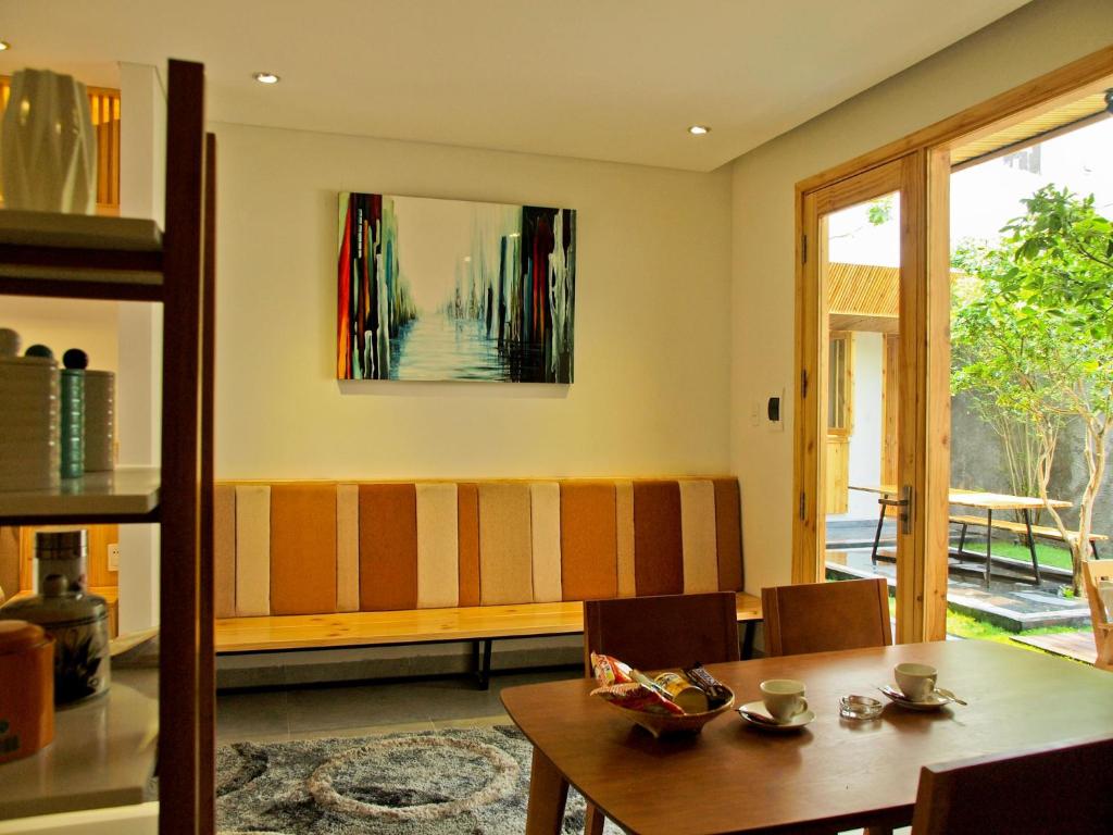 Carol House Da nang Beach