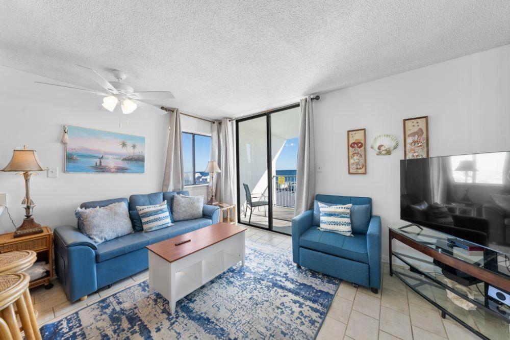 Gulf Shores Surf & Racquet 716A image