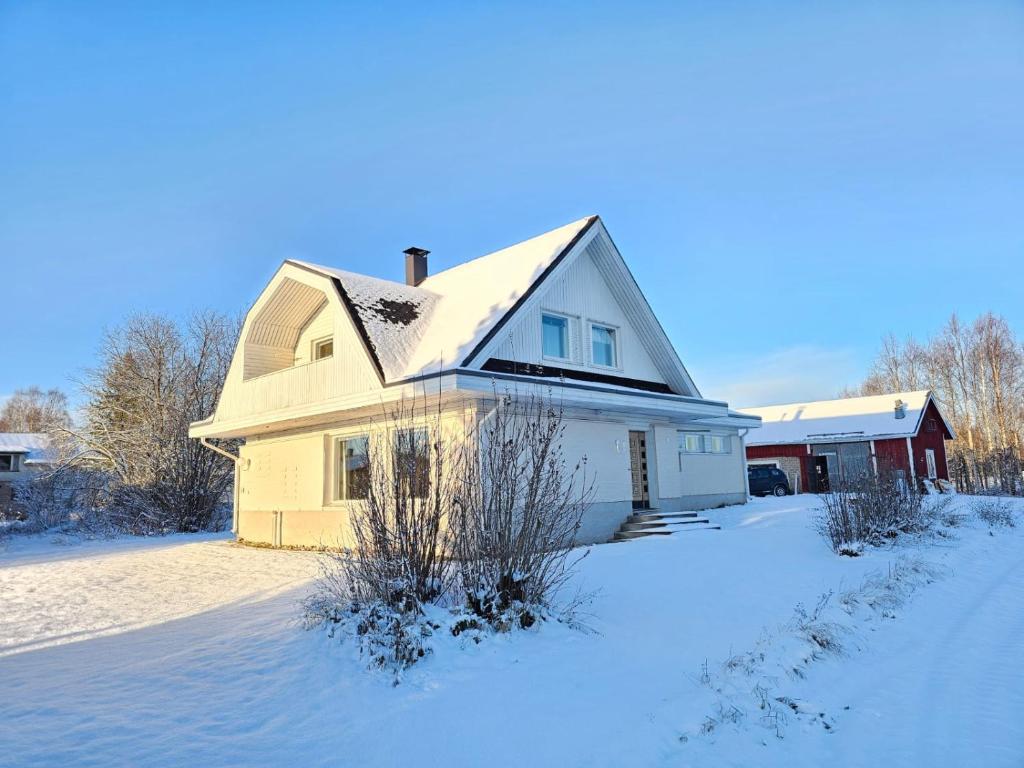 Authentic Arctic Villa at the Delta, Rovaniemi