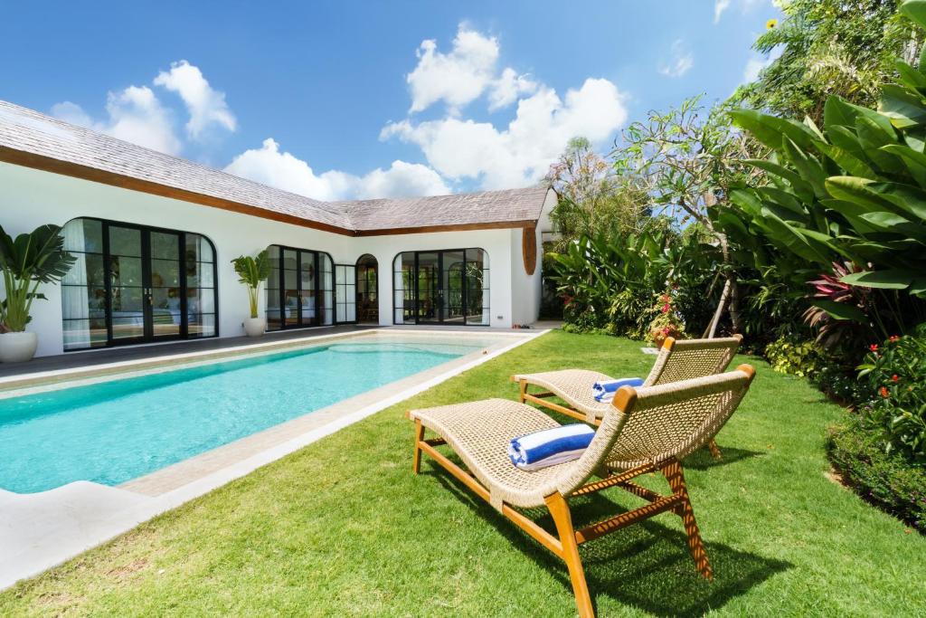 Villa Yasmine Althea by Senada