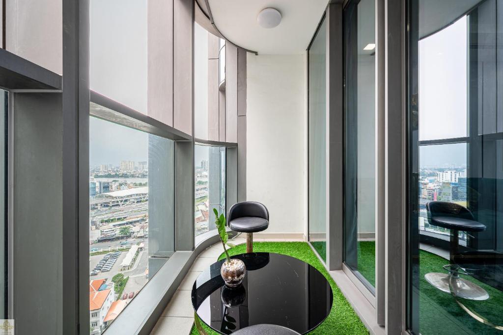 Landmark 81 Condotel Sunrise Garden