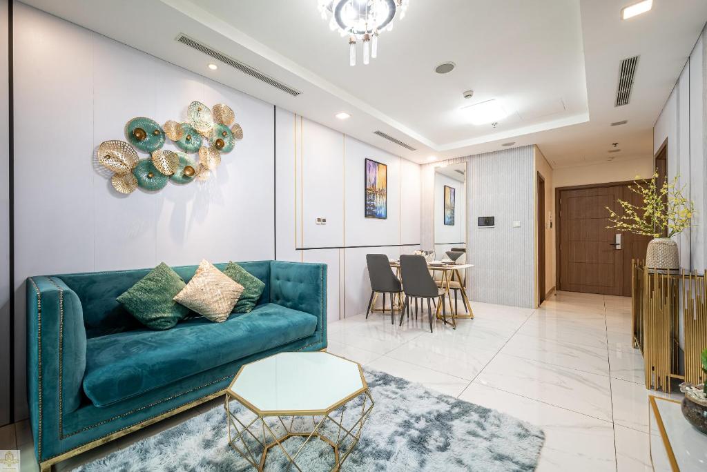 Landmark 81 Condotel Sunrise Garden