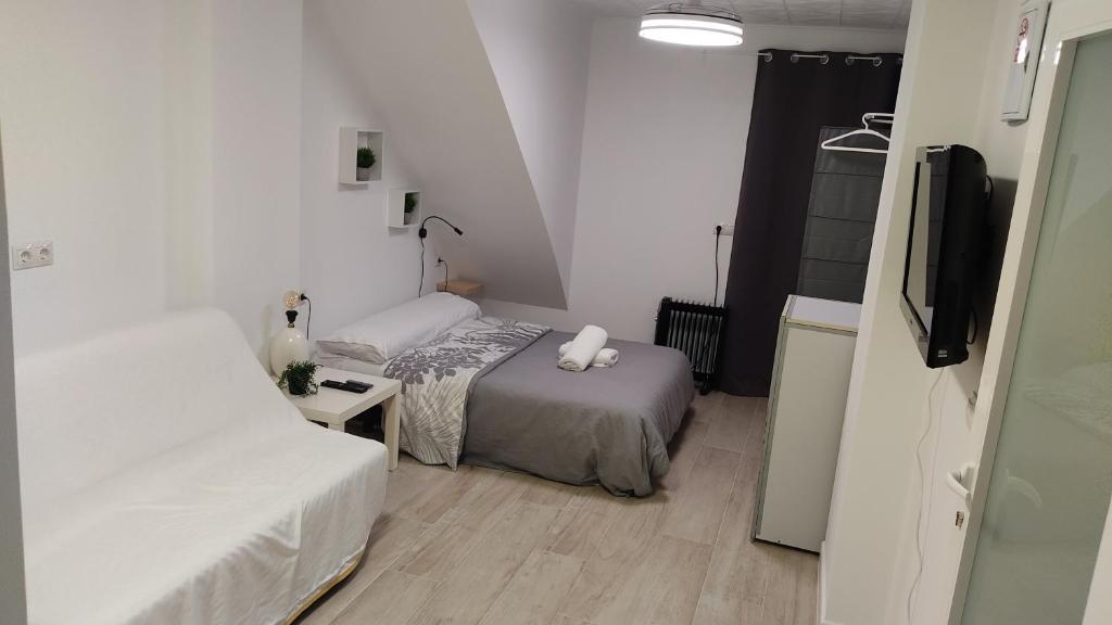 b1 Estudio independiente junto Aeropuerto, Valencia