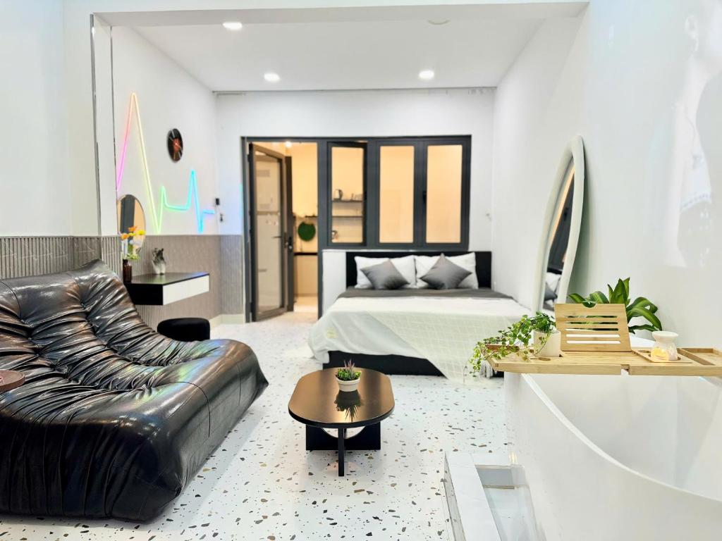 MQ Village - Homestay Quận 1