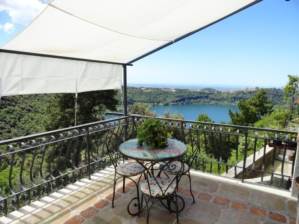 Vistalago Guesthouse photo 2