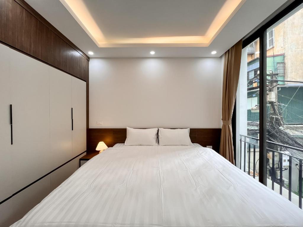 NINE HOUSING 49 Linh Lang