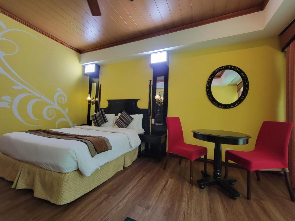 Lee Boutique Hotel Tagaytay Room Type - Double or Twin Room
