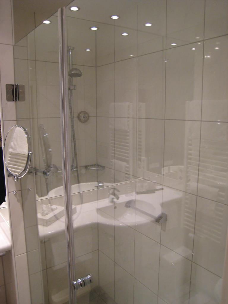 Kurpark-Hotel photo 2