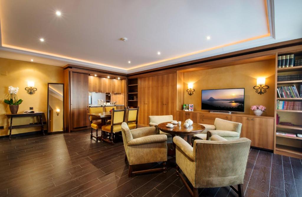 Сьюит (Семейный полулюкс), Hotel International au Lac