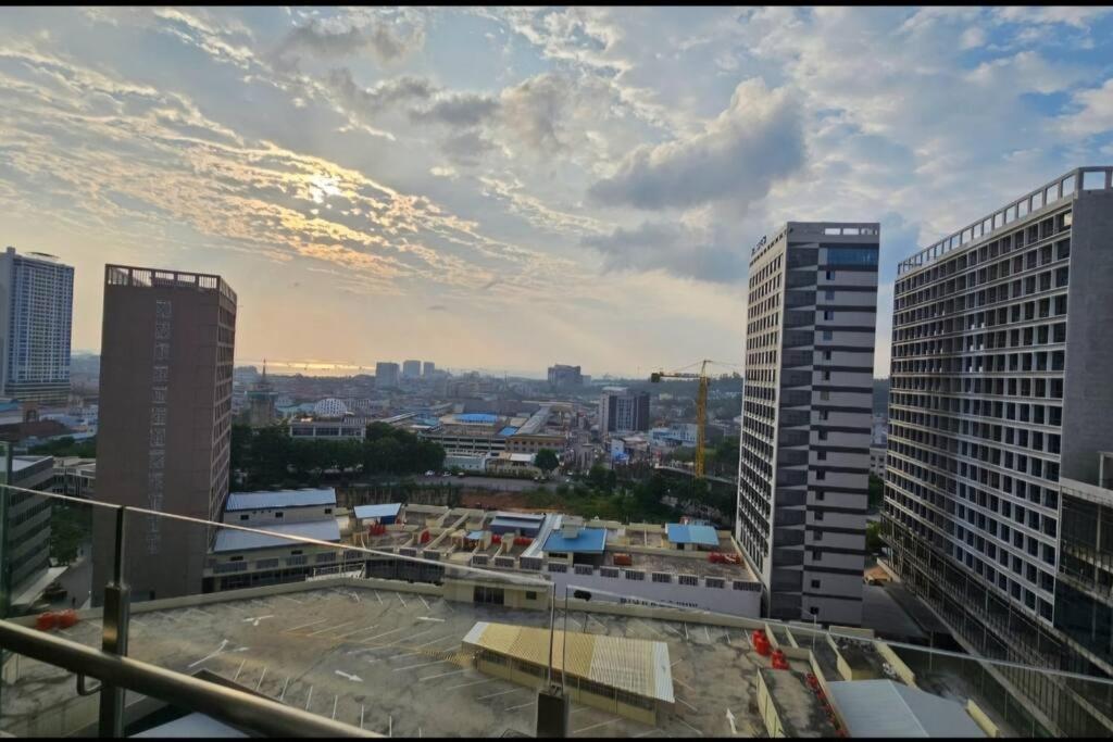Apartment Nagoya Thamrin City - Dream Homestay photo 4