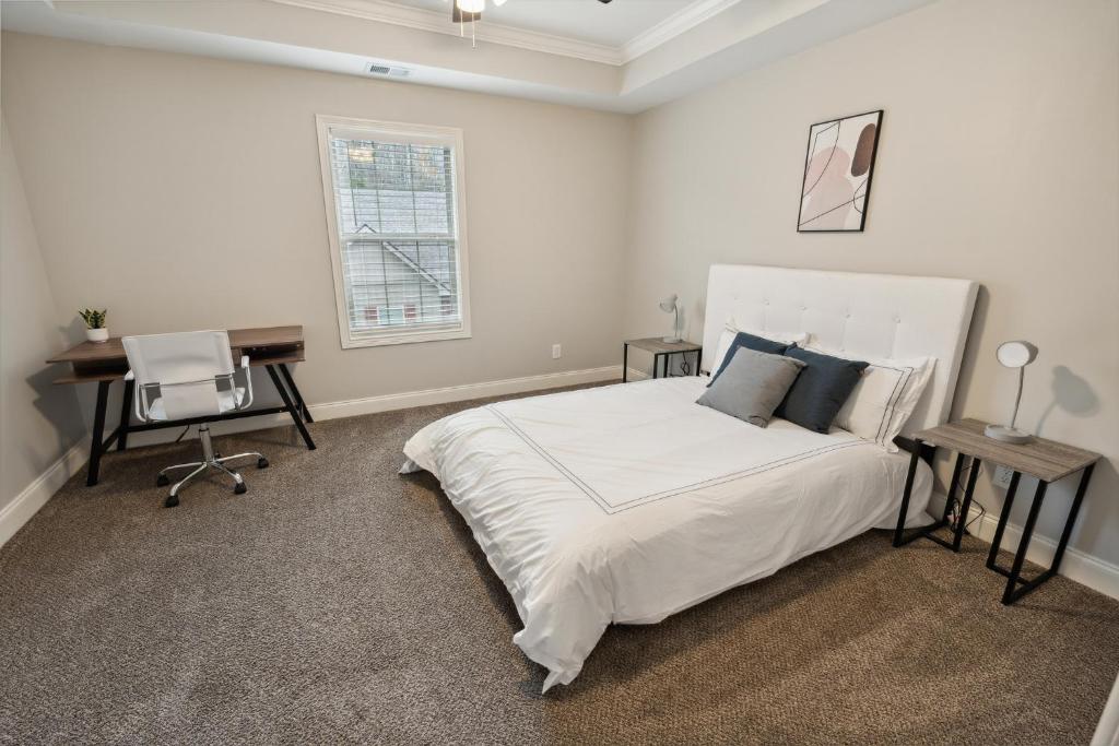 Biltmore Luxury 1513 #5 Townhomes L 2bd 2 Bth image