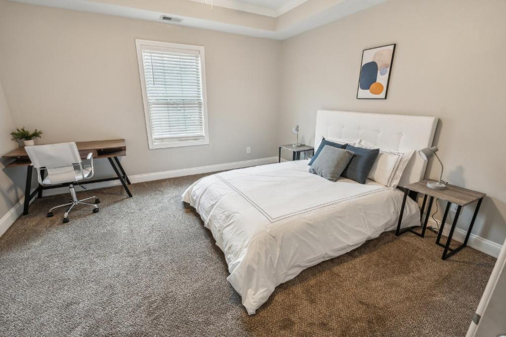 Biltmore Luxury 1513 #7 Townhomes L 2bd 2 Bth image