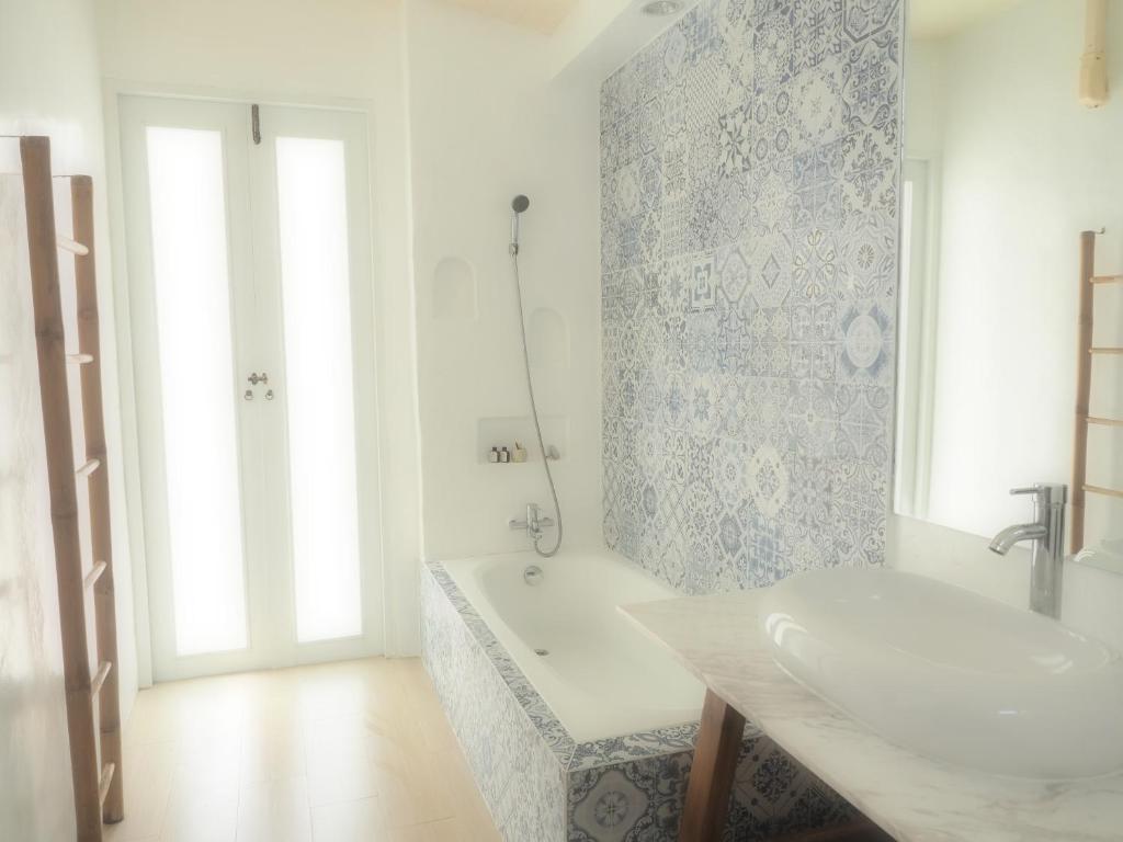 Вилла (Вилла с 1 спальней с видом на сад), Costa Village Pool Villa
